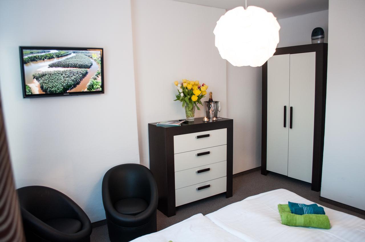 Hotel Rezident Turčianske Teplice Extérieur photo